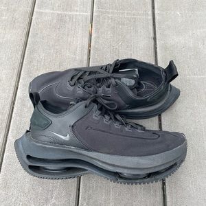Womens nike double stack running sneaker